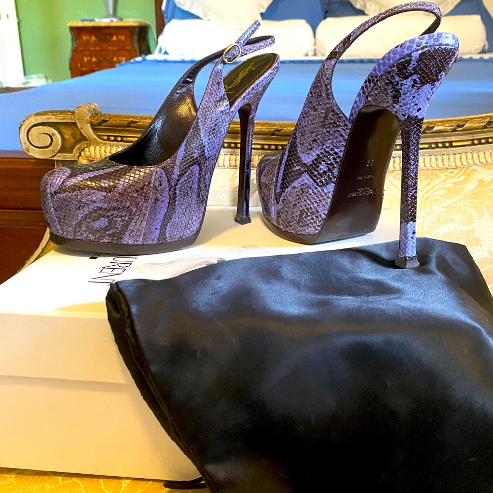 YSL Saint Laurent Tribtoo snakeskin Slingback Boa Exotico FCTUTU Pumps Purple 39